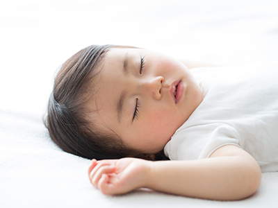 Is It Safe for Babies to Sleep on the Floor? Benefits, Risks, and Precautions